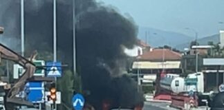 Καπνοί στο κέντρο της Λάρισας – Επιτυχημένη επέμβαση της Πυροσβεστικής!