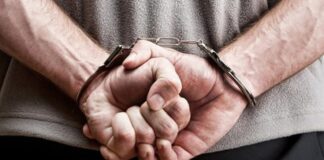 Λάρισα: Διέλυε τζάμια αυτοκινήτων και έκλεβε – Τι αναφέρει η αστυνομία!