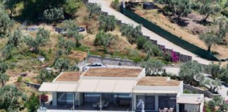 Η βίλα του… φτωχού Αχιλλέα Μπέου (φωτογραφίες)