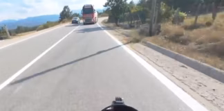 Ταυτοποιήθηκε ο οδηγός του βυτιοφόρου που έκανε εγκληματική προσπέραση στη Λίμνη Πλαστήρα (βίντεο)