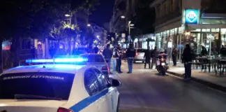 Άγριο ξύλο στο κέντρο της πόλης – Δύο νεαροί φέρονται να επιτέθηκαν σε 17χρονο