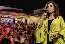 Η Γιώτα Γρίβα ξεσήκωσε το Δαμάσι Λάρισας τον Δεκαπενταύγουστο – Μεγάλο γλέντι στο Ròose All Day Cafe Bar