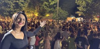 Πάνω από 2.000 κόσμος στην Καλλιπεύκη – Με μεγάλη επιτυχία η μουσική βραδιά με Διαλεχτή, Αχνούλας και Λαμπάκης ( ΦΩΤΟ – ΒΙΝΤΕΟ)