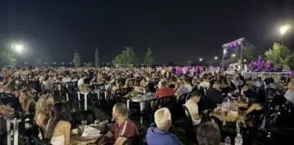 Πόσο κοστίζει ένα πανηγύρι για μια τετραμελή οικογένεια στη Λάρισα – Ο λογαριασμός στο τέλος της βραδιάς