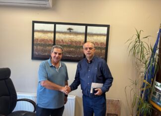 Χρήστος Καπετάνος από το δημαρχείο στα Φάρσαλα: «Επιμένω μέχρι να γίνει πράξη κάθε μεγάλη διεκδίκηση»