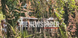 Θρίλερ με τροχαίο στο Πήλιο: Ανατράπηκε μίνι μπας με οικογένειες και κατέληξε σε χωράφια