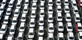 ΑΑΔΕ: Πρόστιμο 1,32 εκατ. ευρώ σε επιχείρηση – Νοίκιαζε 132 αυτοκίνητα που είχε δηλώσει σε… ακινησία