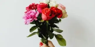 Ποιοι γιορτάζουν σήμερα Πέμπτη 20 Αυγούστου