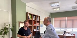 Χρήστος Καπετάνος στον Δήμο Τυρνάβου: «Με συνεργασίες μπορούμε να προσφέρουμε σε Τύρναβο και Αμπελώνα και να κάνουμε τα χωριά μας βιώσιμα» (φώτο και βίντεο)