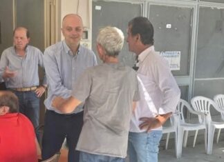 «Από το καφενείο, στον σχεδιασμό»-Ο Χρήστος Καπετάνος στη Δολίχη Ελασσόνας για τα «Βιώσιμα Χωριά» και το μέλλον της υπαίθρου
