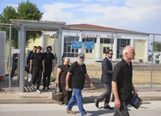 Δίκη Τεμπών στη Λάρισα: Καταθέτουν συγγενείς θυμάτων – Αίτημα να κληθεί ο Άδωνις Γεωργιάδης