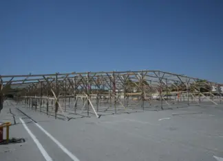 Ενστάσεις για τις παράγκες στο παζάρι