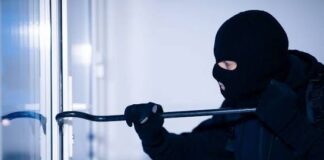 Διαρρήκτες «χτύπησαν» γνωστό καφέ στον Άγιο Νικόλαο – Τι κατέγραψαν οι κάμερες