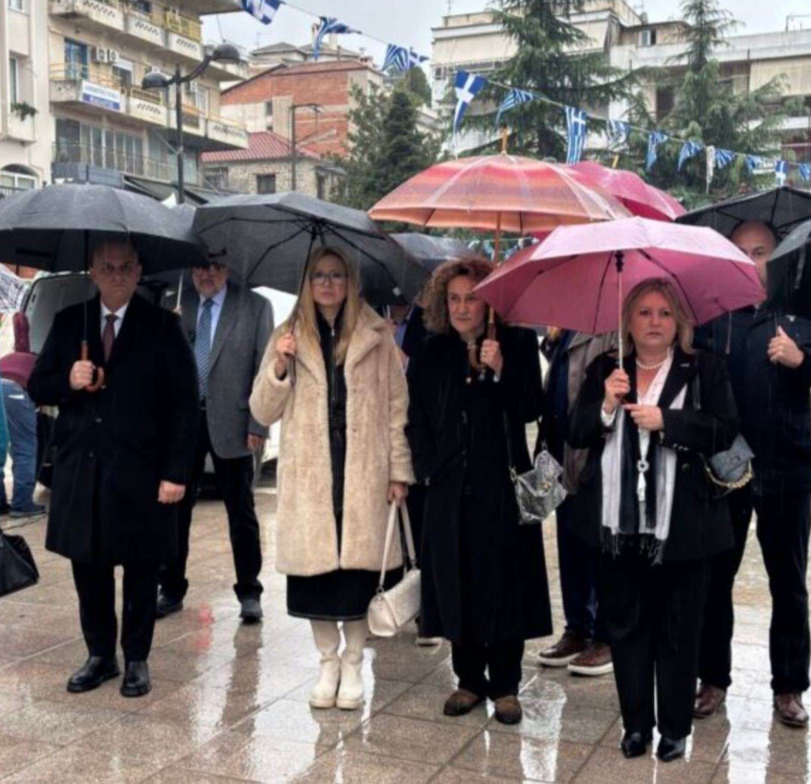 Στα Φάρσαλα η Χριστίνα Κοντογιάννη τιμώντας την επέτειο του ΟΧΙ 1940