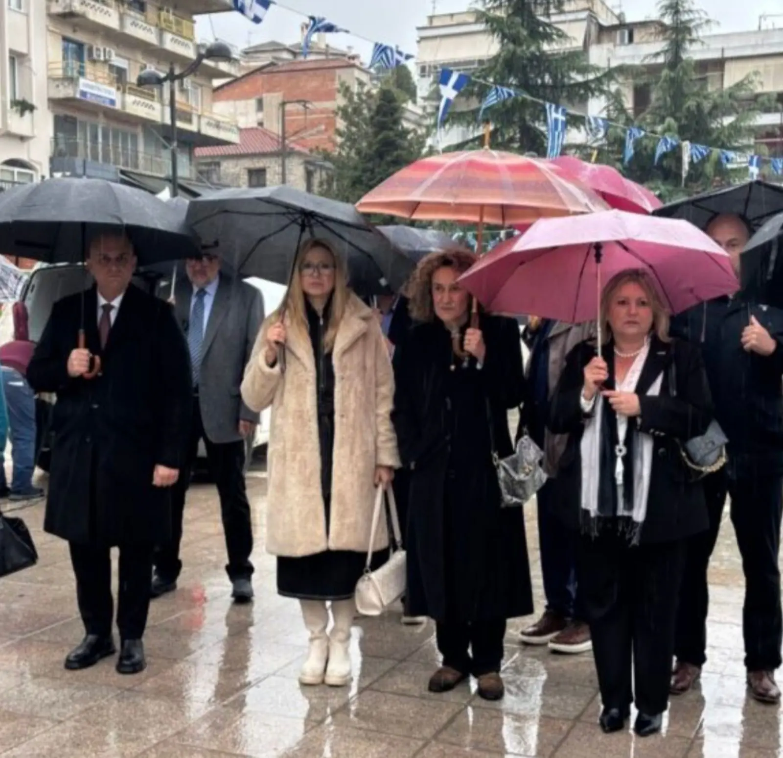 Στα Φάρσαλα η Χριστίνα Κοντογιάννη τιμώντας την επέτειο του ΟΧΙ 1940