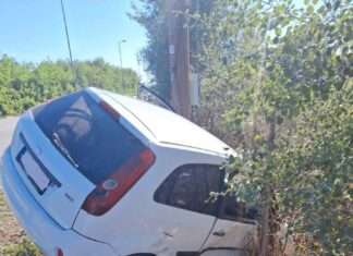 Νεκρός οδηγός σε σύγκρουση οχημάτων στους Σοφάδες – Δύο ακόμα ελαφρά τραυματίες (+Φωτο)