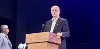 Χρήστος Καπετάνος από την Αμφιθέα Λάρισας: «Χρέος μας να κρατάμε παντοτινά ζωντανή τη μνήμη των πέντε Καλαρρυτινών ηρώων που εκτελέστηκαν από τους Γερμανούς»