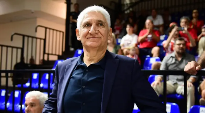Σκάνδαλο μπάσκετ: Ο «Δράκος» Παναγιώτης Γιαννάκης πάει στα δικαστήρια για στημένο παιχνίδι με ομάδα της Λάρισας!