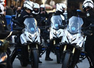 Επιχείρηση της αστυνομίας έβγαλε λαβράκια σε χωριά της Λάρισας – Κλοπές και απάτες πολλών χιλιάδων ευρώ